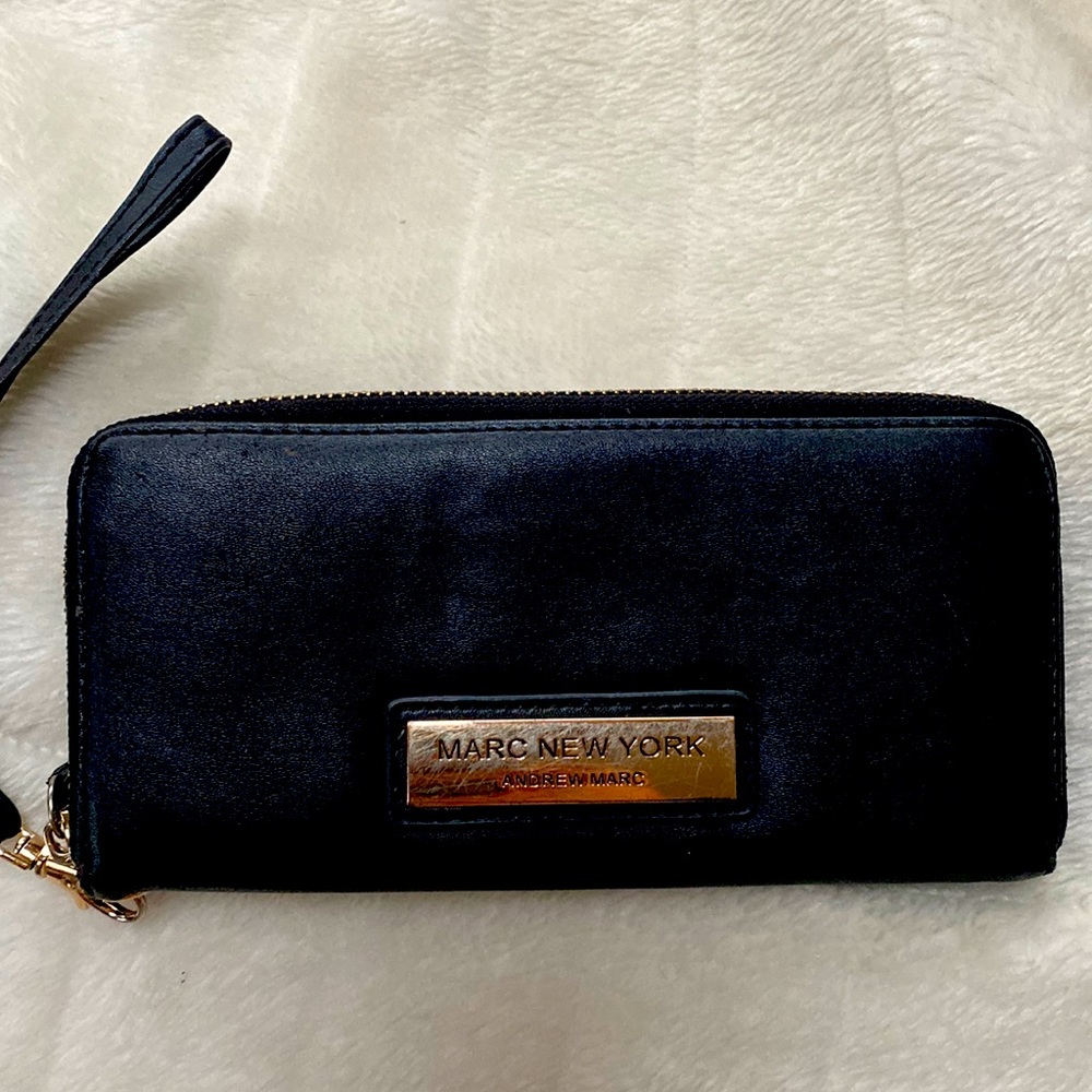 !!Marc New York!! Wallet Wristlet!